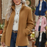 NĆi laza gyapjĂșkabĂĄt cipzĂĄrral Ă©s polĂĄr bĂ©lĂ©ssel