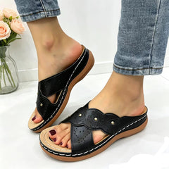 🛍️ Pași Lejeri Retro! Papuci de Vară cu Barete Încrucișate, Decupaje Florale și Talpă Moale | 35-43
