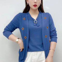 Elegáns női blúz „ál-kétrészes” dizájnnal – puha anyag, kellemesen meleg