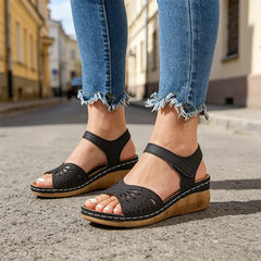 Sandale de Damă cu Platformă și Talpă Moale 2026: Design Ergonomic Aerisit, Închidere cu Velcro, Mărimi Disponibile 36-43