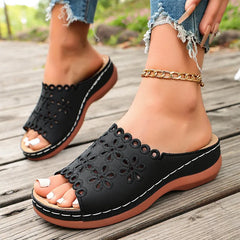 Saboți de Vară Dama cu Platformă de 4.5cm și Decupaje Florale, Papuci Confortabili cu Talpă Moale, Stil Mocasini Slip-On