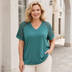 🛍️ Eleganță de Vară! Tricou Plus Size cu Inserții de Dantelă și Decolteu în V | L-5XL