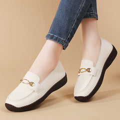 Idősebb nőknek való kényelmes slip-on cipő – Csúszásmentes, puha talpú, mindennapi női bőrcipő