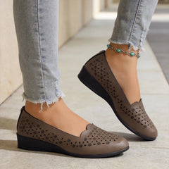 🛍️ Confort pentru Mama! Pantofi Casual de Vară cu Decupaje Florale și Talpă Antiderapantă | 36-43