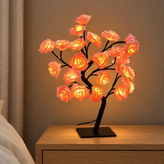 🌹 Veioză LED în Formă de Copac cu Trandafiri – Transformă lumina în emoție și creează o atmosferă magică în casa ta! ✨🌙