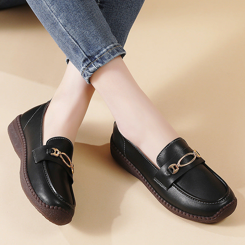 Idősebb nőknek való kényelmes slip-on cipő – Csúszásmentes, puha talpú, mindennapi női bőrcipő