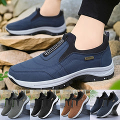 Új férfi casual cipők: bebújós kialakítás, kényelmes és meleg, puha talp – kötelező darab ősszel és télen.