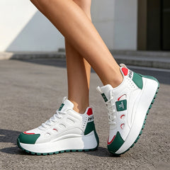👟 Pantofi sport cu talpă groasă și design modern în culori contrastante
