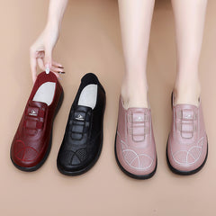 2026-os tavaszi–őszi női slip-on cipő – puha bőr, könnyű és csúszásmentes, kényelmes viselet