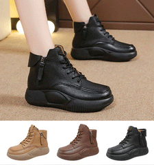 Új, kis bőrcsizma sporthoz és szabadidőhöz, vastag talpú martin csizma, kényelmes és nem fárasztó láb.