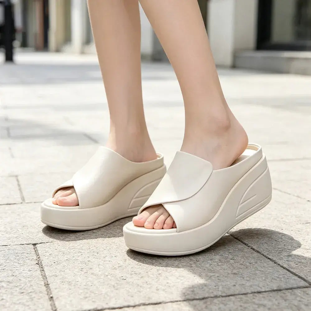 【Piele Naturală Nouă Îmbunătățită】Papuci Eleganți Premium din Piele Naturală cu Talpă Moale