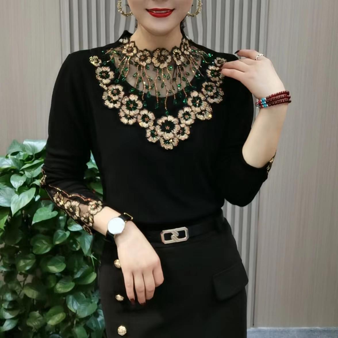 Bársony női hosszú ujjú felső csipkegallérral – puha, rugalmas, kényelmes alapdarab