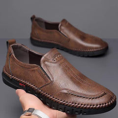 👞【39-44-es méret】Férfi alkalmi sportcipő, valódi bőr, puha talp, csúszásgátló, lélegző