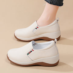 💖【35-40】Pantofi confortabili cu talpă moale și antiderapantă pentru persoane de vârstă mijlocie și vârstnici