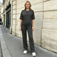 Trening de Vară Dama din 2 Piese, Tricou Lejer cu Bandă Contrastantă și Pantaloni Lungi Sport, Material Fin, Respirabil și Răcoros