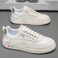 【39–44】Új férfi sportcipő valódi bőrből, lapos talppal, csúszásmentes kivitelben