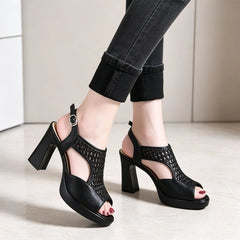 【35-40】👡Sandale de vară noi 2026, cu toc plat, cu vârful deschis, cu talpă groasă și toc plat, cu gura de pește (înălțimea tocului 5/7 cm)