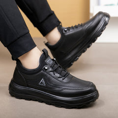 Férfi téli bőrcsizma – vízálló, meleg béléssel, puha talpú, csúszásmentes, egész nap kényelmes