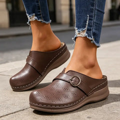 👡 Saboți Mules din Piele Moale cu Perforații – Talpă Ergonomică, Cataramă Șic, Pentru Picioare Late, 3 Culori, Mărimi 36-43! ☀️✨