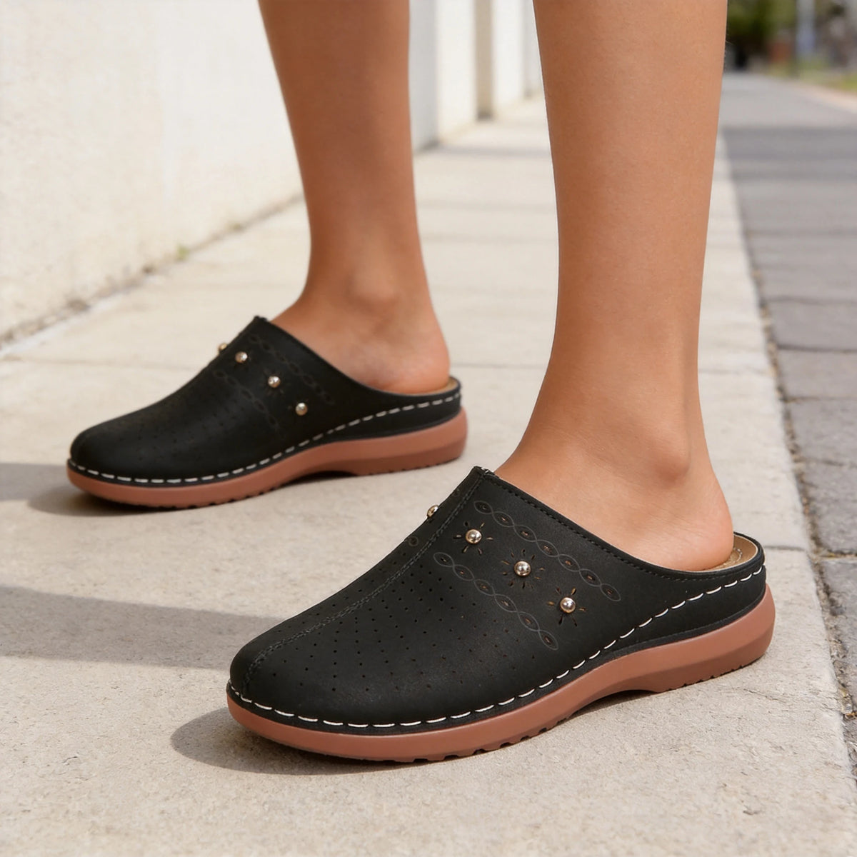 👡 Saboți de Vară din Piele Naturală cu Suport Plantar – Design Ergonomic Anti-Oboseală, Perforații Respirabile, Mărimi 36-43! ✨🏥