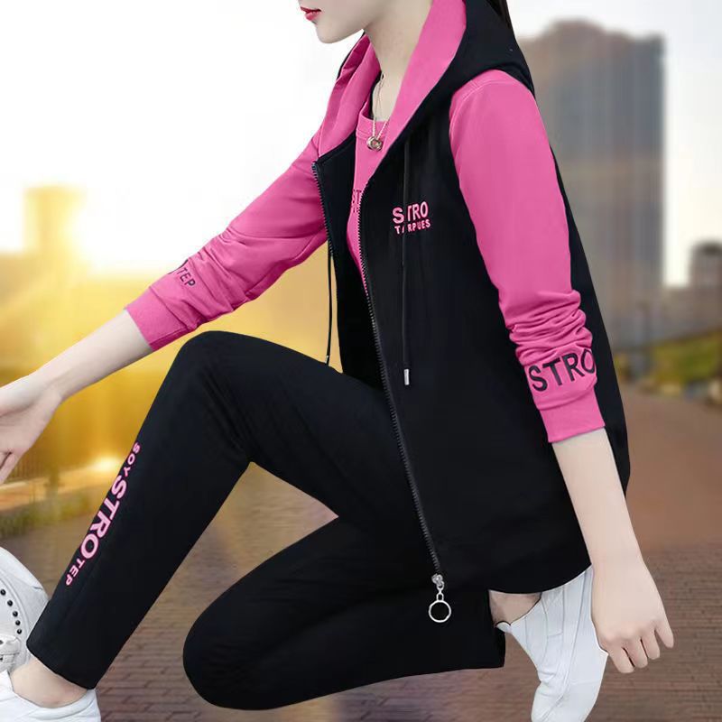 🏆【Hosszú ujjú felső + nadrág + ujjatlan kapucnis kabát】🔥[M-4XL] Új divatos őszi és téli lezser sportruházat szett.