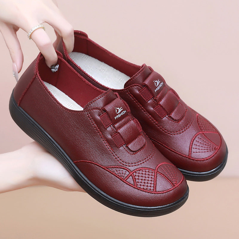 2026-os tavaszi–őszi női slip-on cipő – puha bőr, könnyű és csúszásmentes, kényelmes viselet