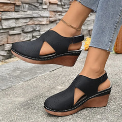 Sandale Retro cu Platformă și Decupaje – Stabilitate Maximă și Mers Fără Oboseală! 👡✨