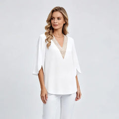 🛍️ Colecția Primăvară-Vară 2026: Bluză Elegantă din Voal cu Decolteu în V Dantelat și Mâneci Crapate ✨ Croială Lejeră și Material Vaporos | 6 Culori, Mărimi S-2XL