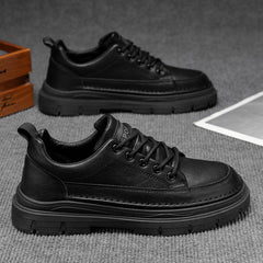 Férfi alkalmi bőr sportcipő – alacsony szárú, lapos kialakítás, csúszásmentes puha talppal