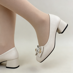 2026 tavaszi új női bőr cipő – puha báránybőr, masnis, vastag sarkú, kényelmes viselet