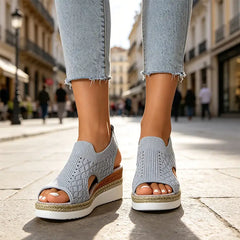 Mărimi Mari (36-43) și Confort Maxim. Sandalele din tricot elastic care lasă picioarele să respire la fiecare pas!